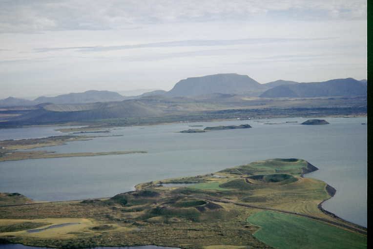 0017KM 4728 08SEP02 Island Myvatn.jpg